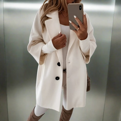 Warm Double Breasted Women's Coat - Luxivelle