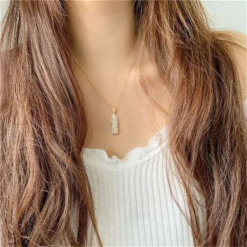 Green Stone Pendant Necklace