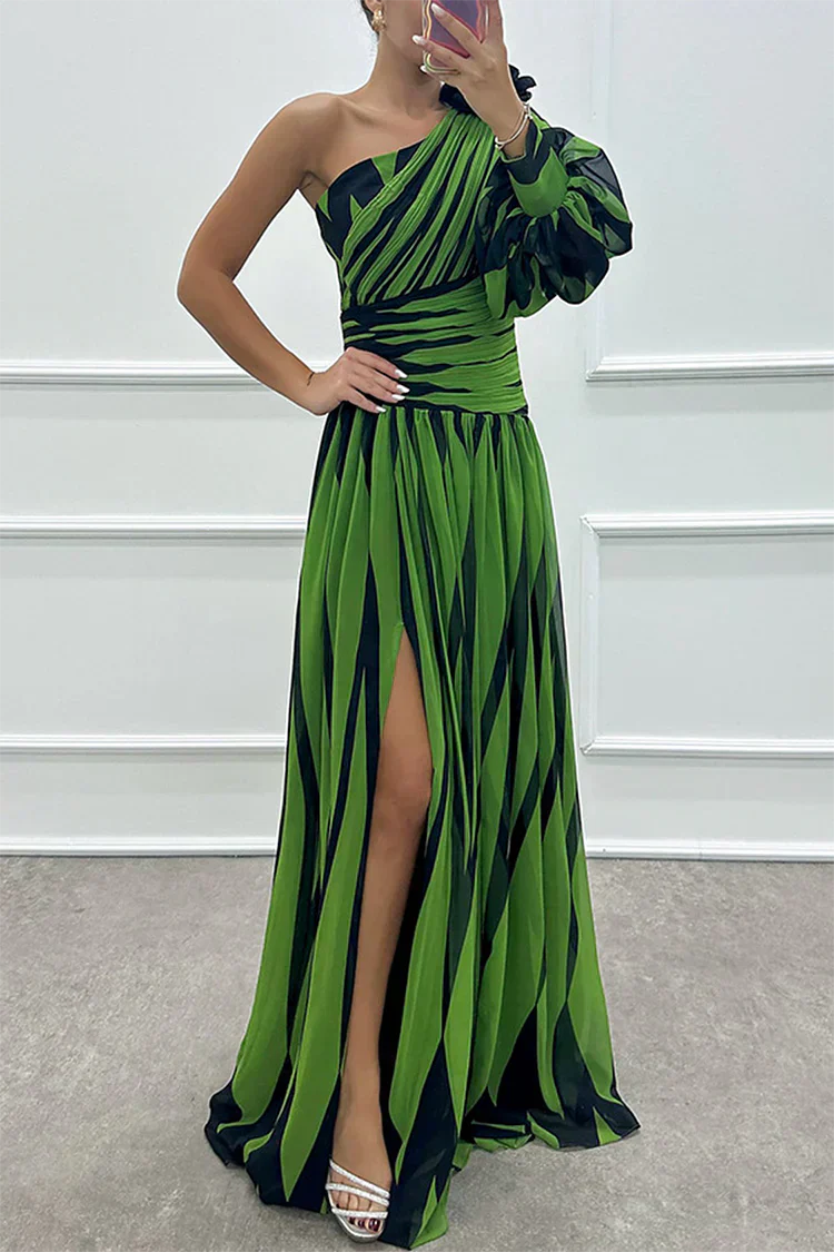 Chic Horizontal Maxi One Shoulder Dress