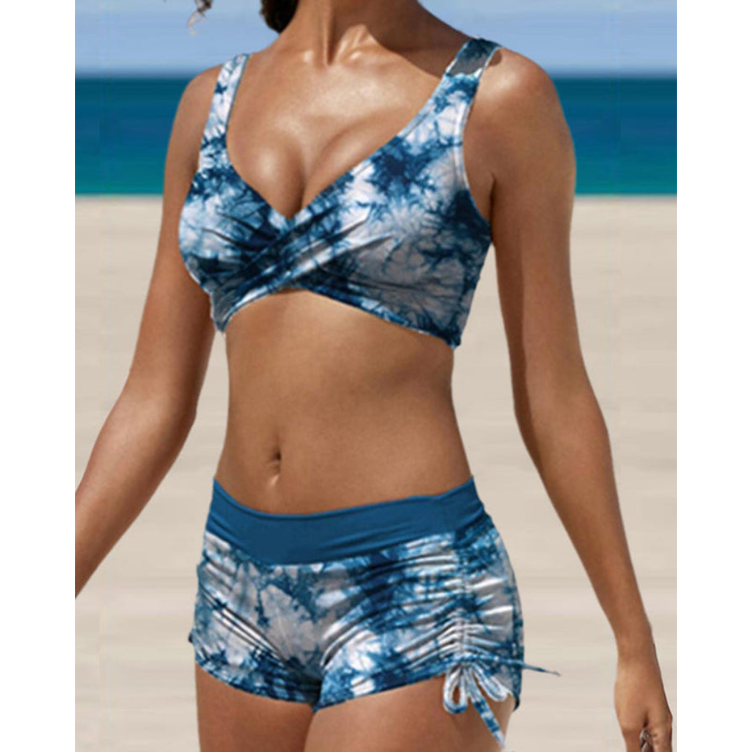 Tropical Bliss | Women's Swimwear Bikini with Adjustable Straps and V-Neckline 2