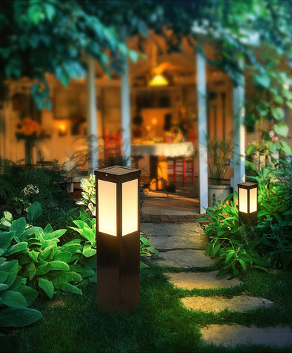 Durable Garden Post Light - Weatherproof Outdoor Lamp