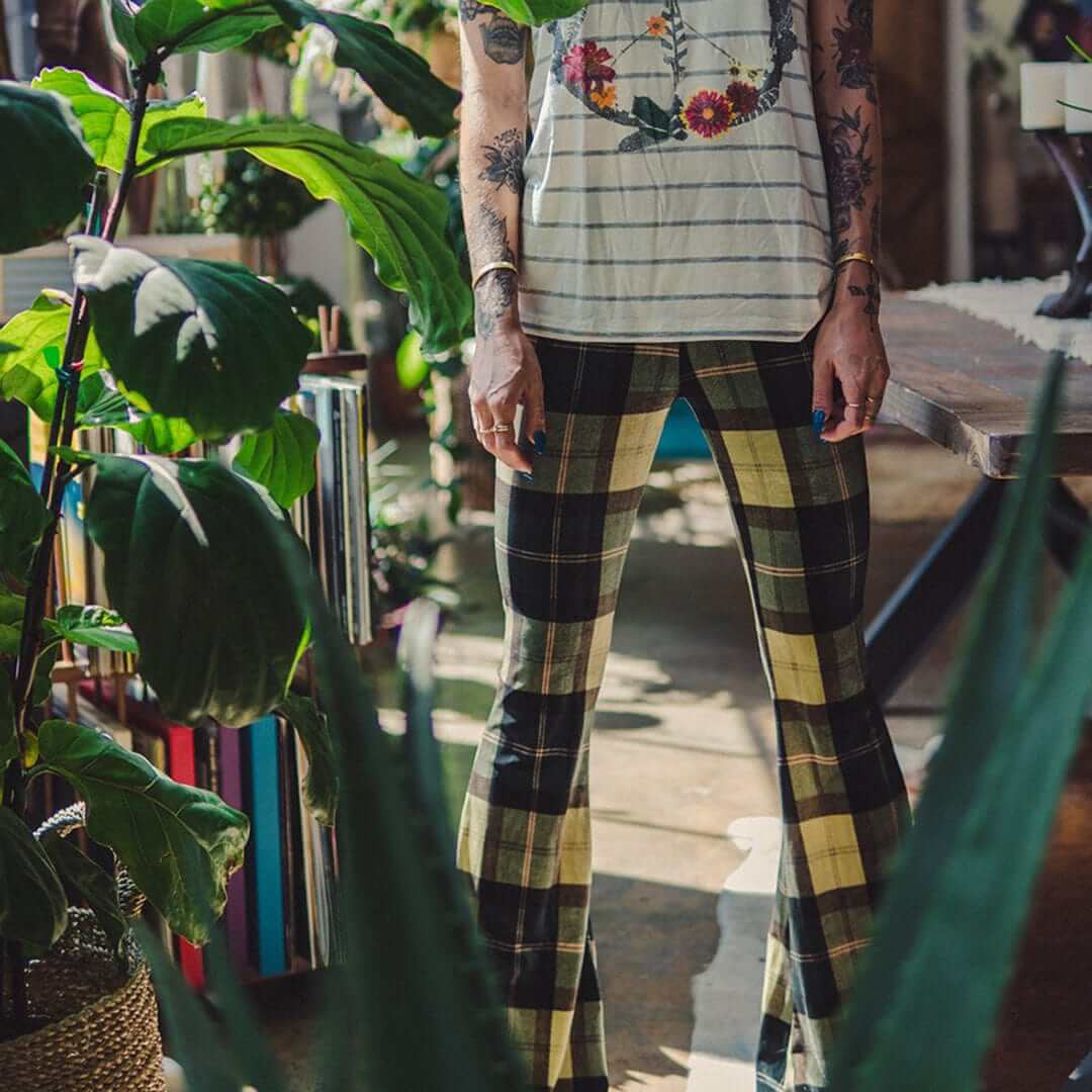 Trendy Checked Wide Leg Pants