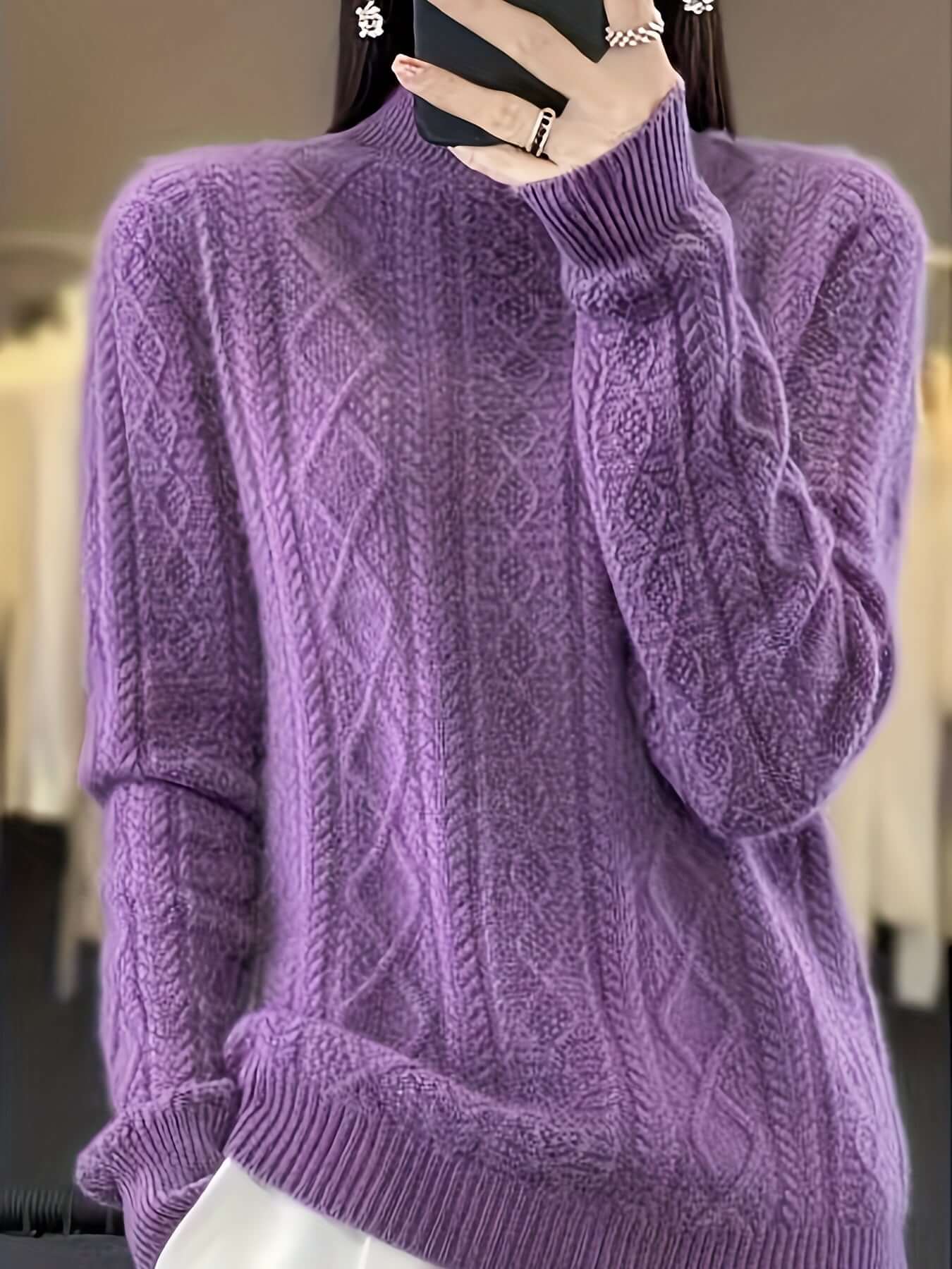Soft Women's Warm Cable Knit Sweater - Luxivelle