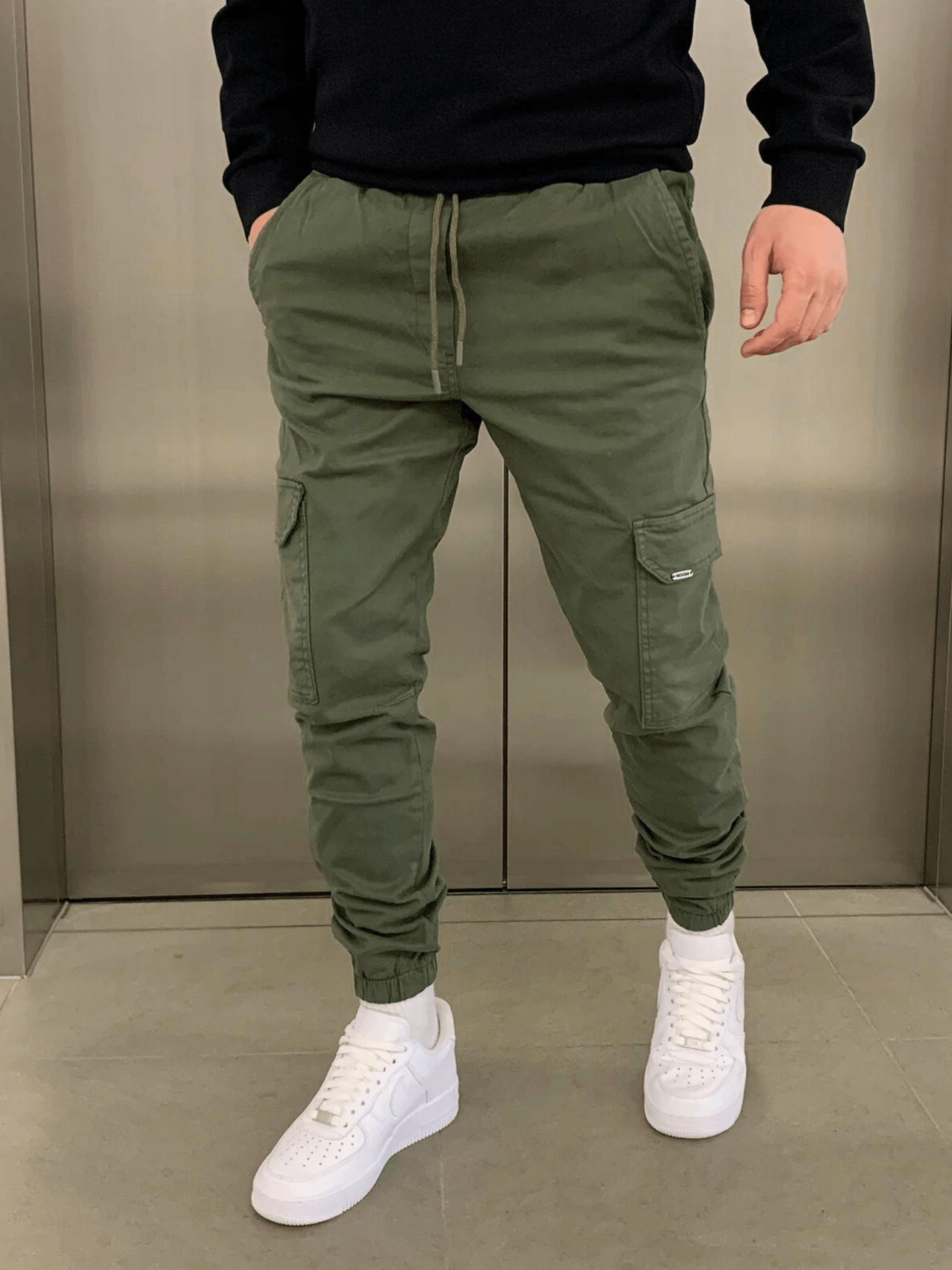 Laurent | Cargo Joggers for Men - Stylish and Comfortable Streetwear Pants 2
