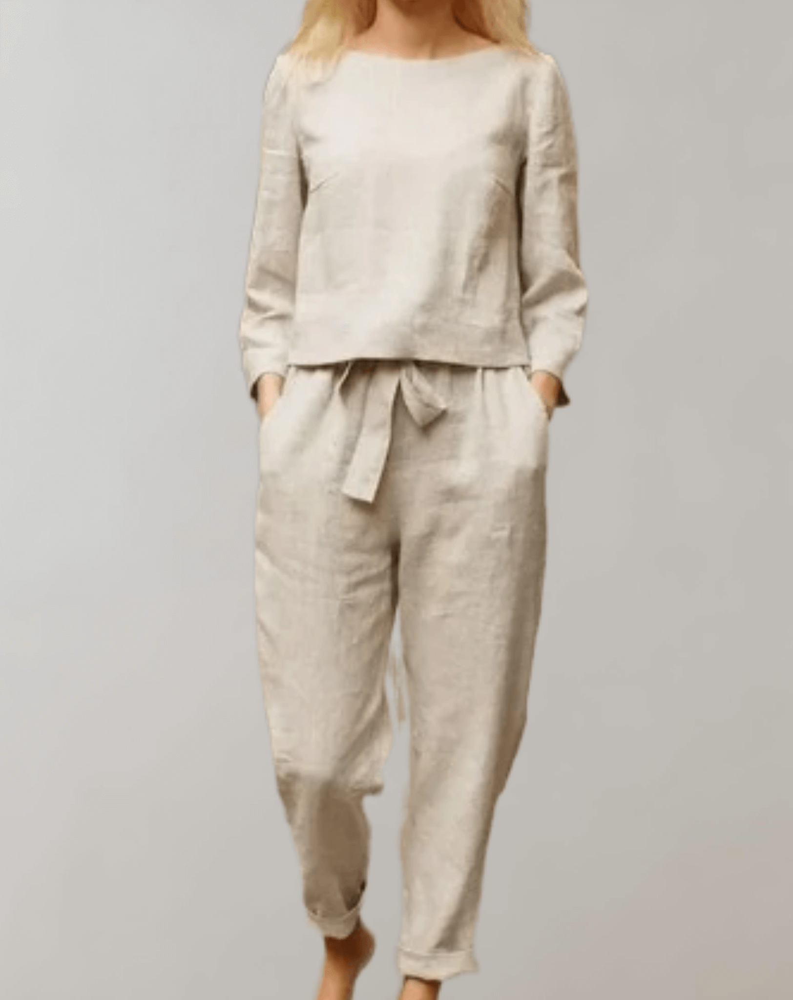 Classic Wool Two Piece Ladies Suit - Luxivelle