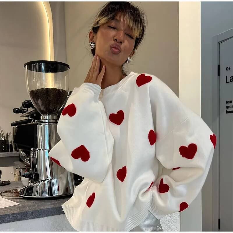 Comfortable Casual Heart Pattern Sweater - Luxivelle