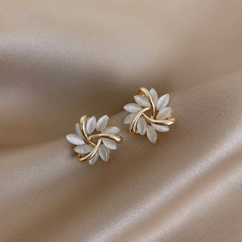 Luxurious Gold Earrings with Beautiful Opal Designs - Luxivelle