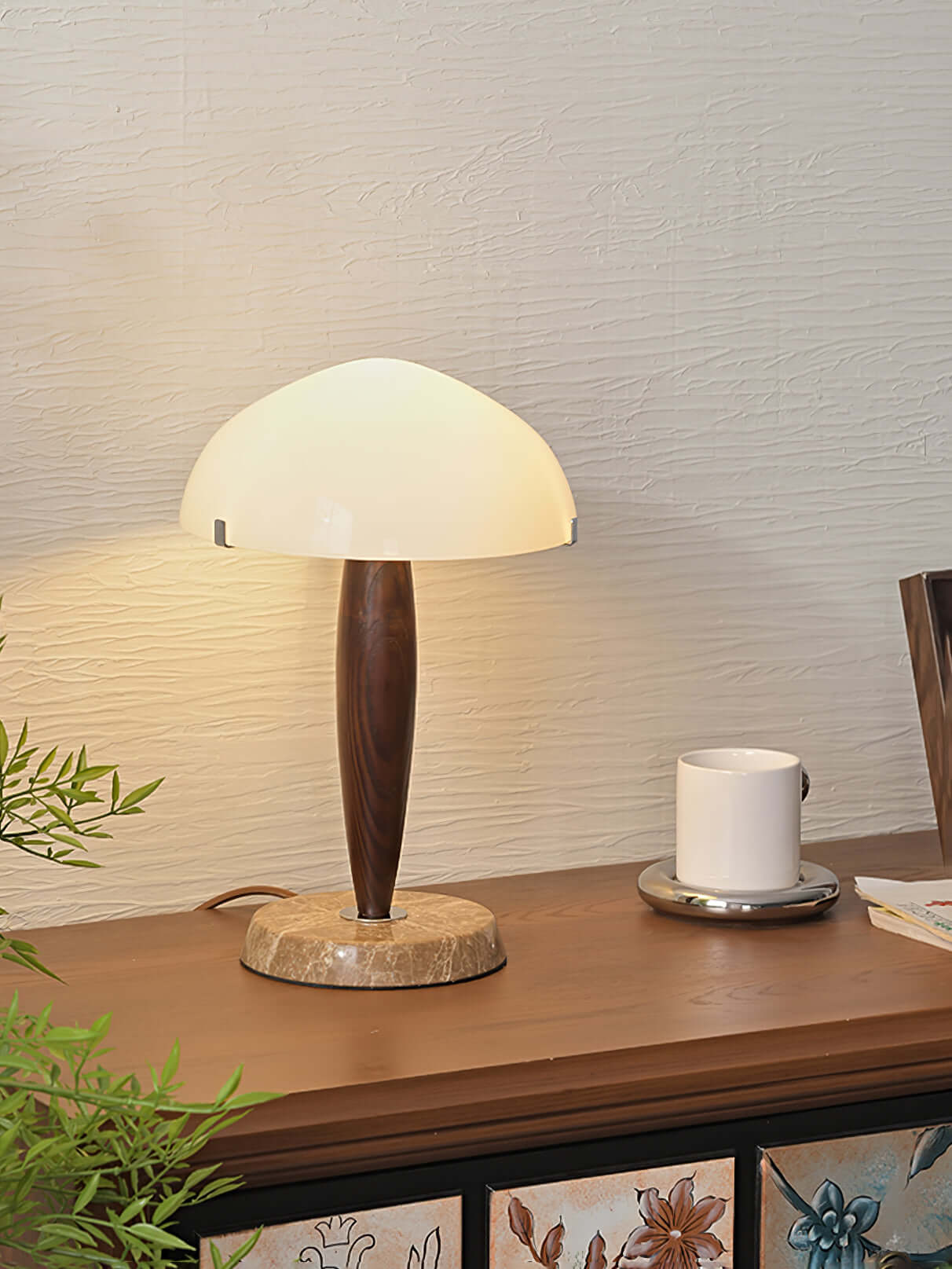 Stylish Wooden Desk Table Lamp