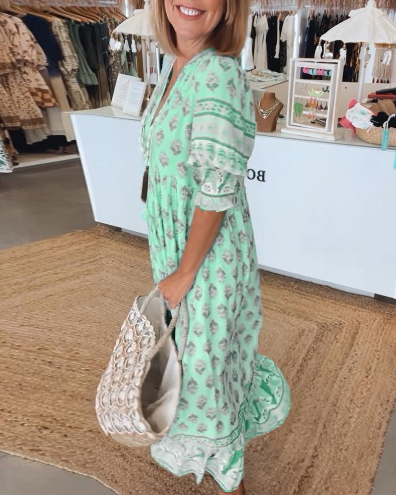 Elegant Floral Scoop Neck Dress