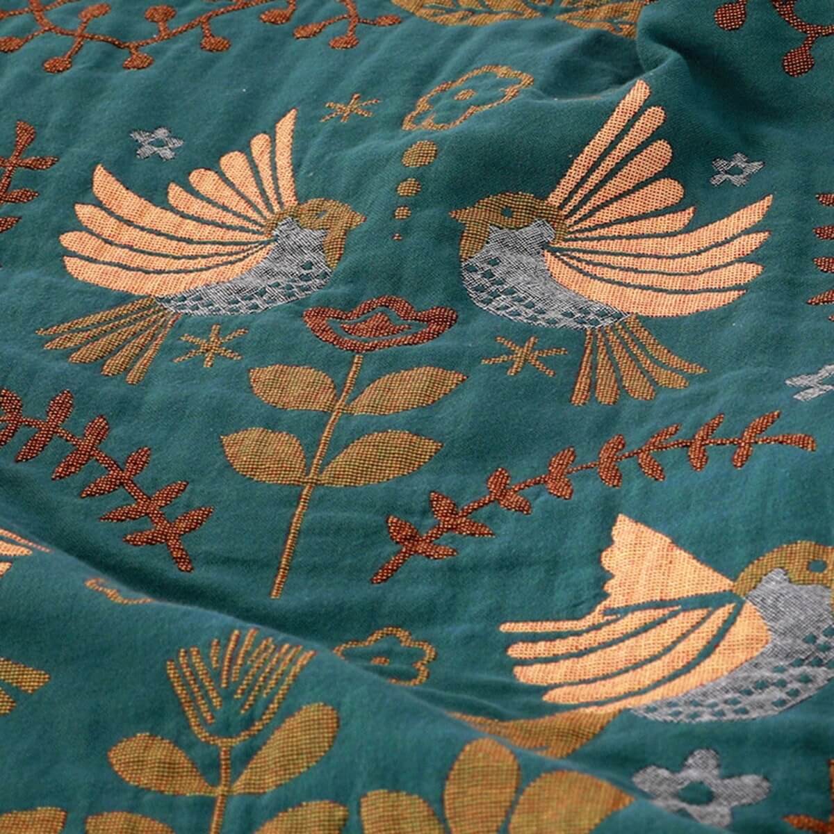 Soft Plush Reversible Bird Blanket – Warm and Cozy