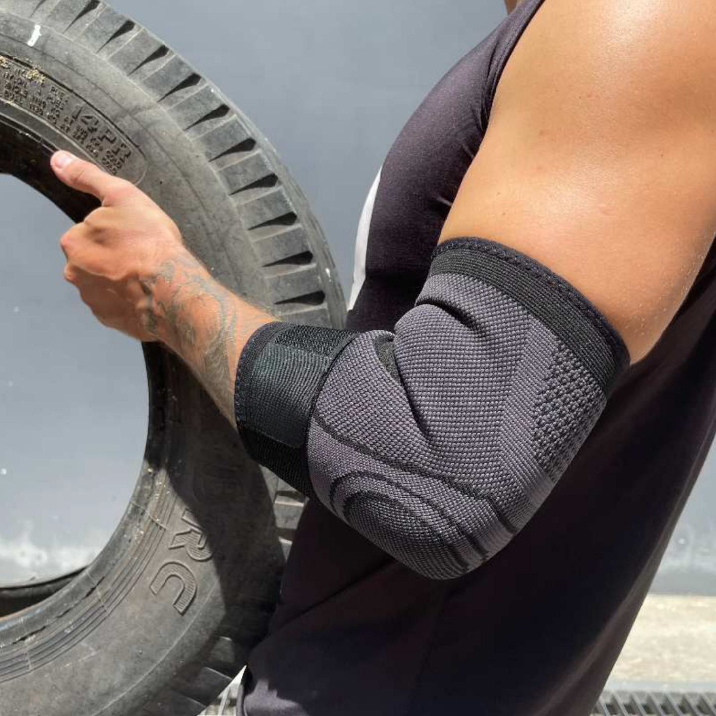 Comfortable Sports Elbow Sleeve - Pain Relief Support