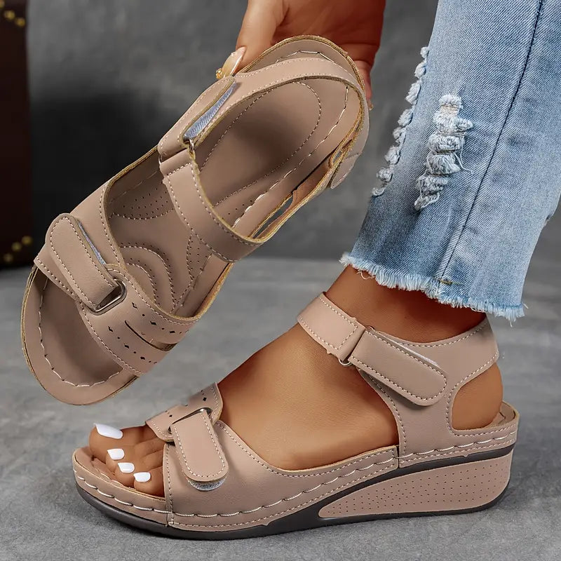 Comfortable Women's Summer Leather Sandals for Casual Wear