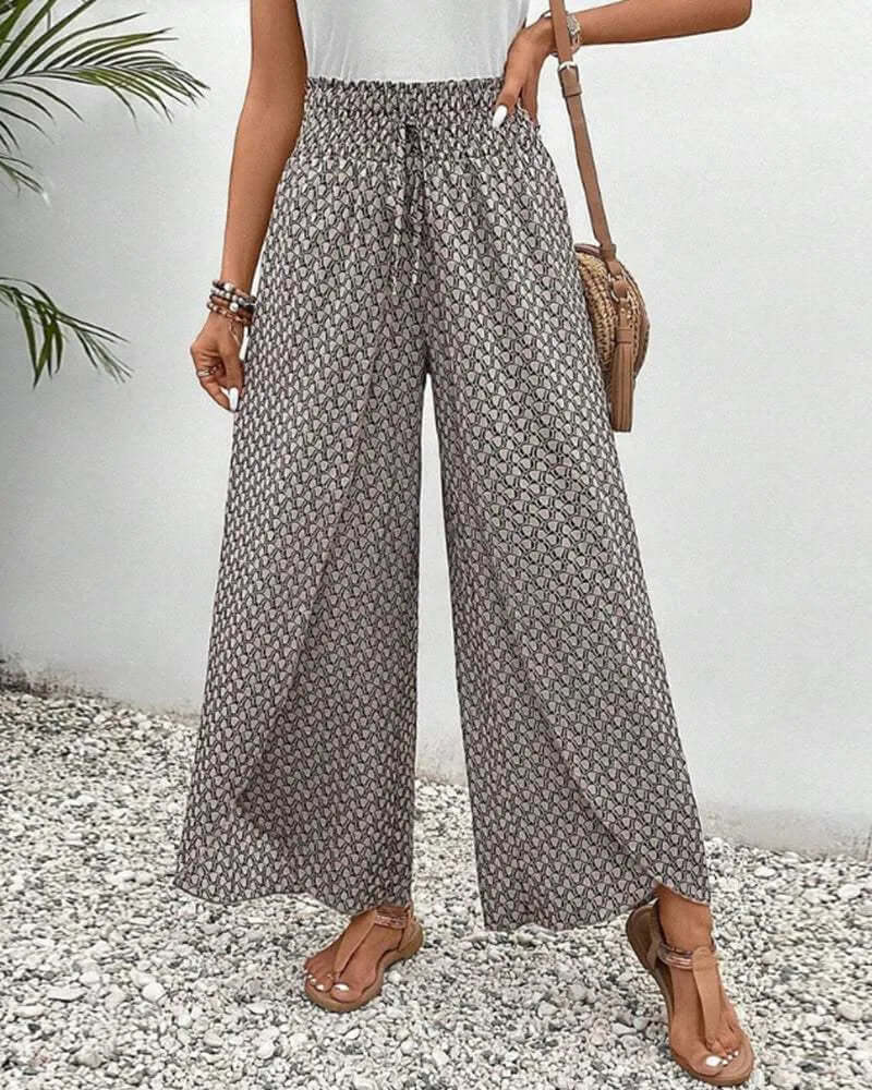 Loose Fit Wide Leg Pants - Comfortable & Breathable - Luxivelle