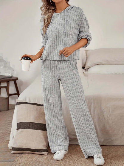 Relaxed Fit Hooded Sweat Suit - Luxivelle