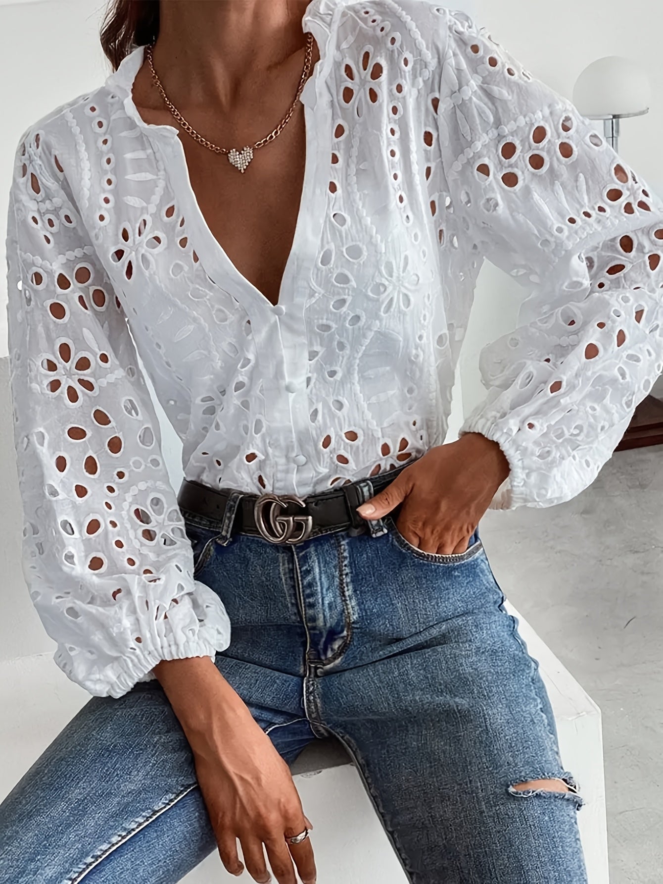 Elegant Detailed Women's Long Sleeve Top - Luxivelle
