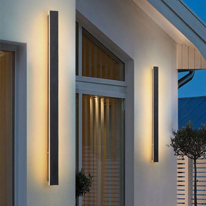 Weatherproof Outdoor LED Wall Lamp – Slim Modern Style