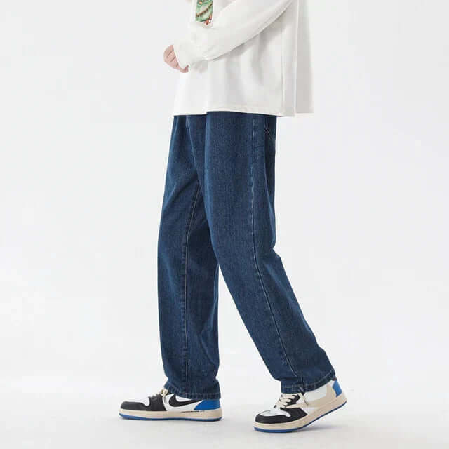 Comfortable Men's Straight Leg Casual Jeans