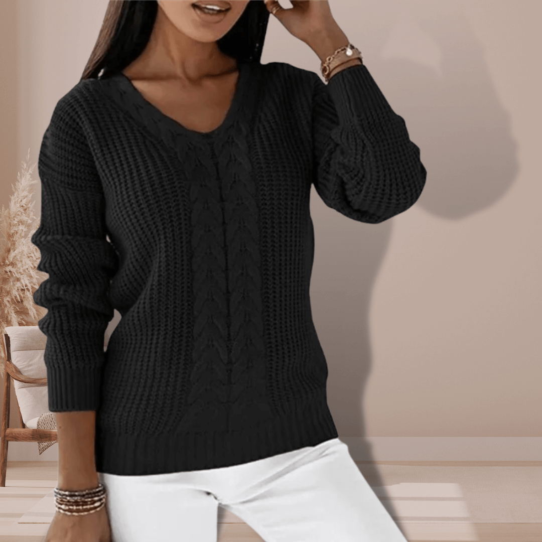 Ladies' Crew Neck Fitted Knit Sweater