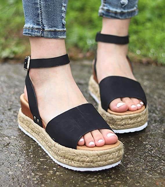 Comfortable Womens Flat Beach Sandals