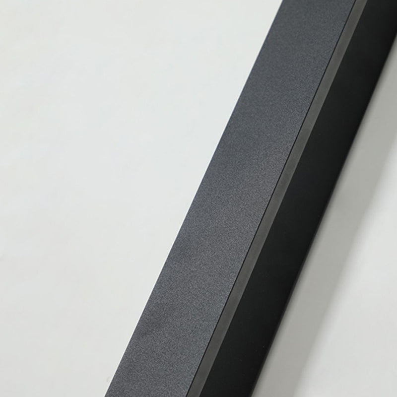 Weatherproof Outdoor LED Wall Lamp – Slim Modern Style