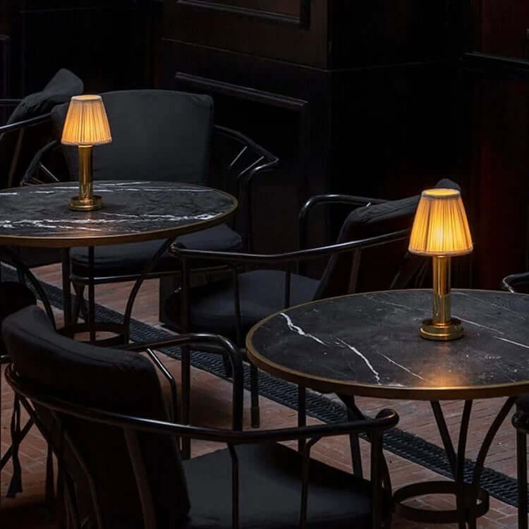 Wireless Metal Desk Light Lamp