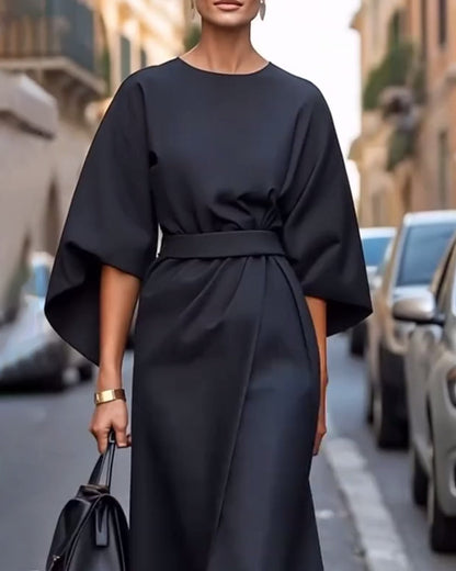 Lia | Chic Midi Dress with Bell Sleeves