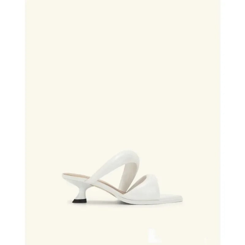 Chic Warm Weather Flip Flops for Ladies