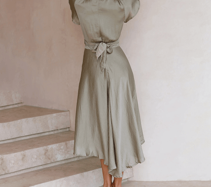 Chic Knee Length Split Dress