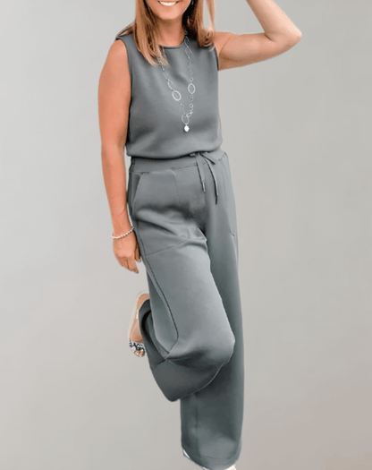 Classic Ladies Wool Skirt Suit