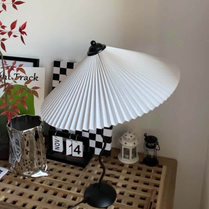 Stylish Curve Desk Lamp