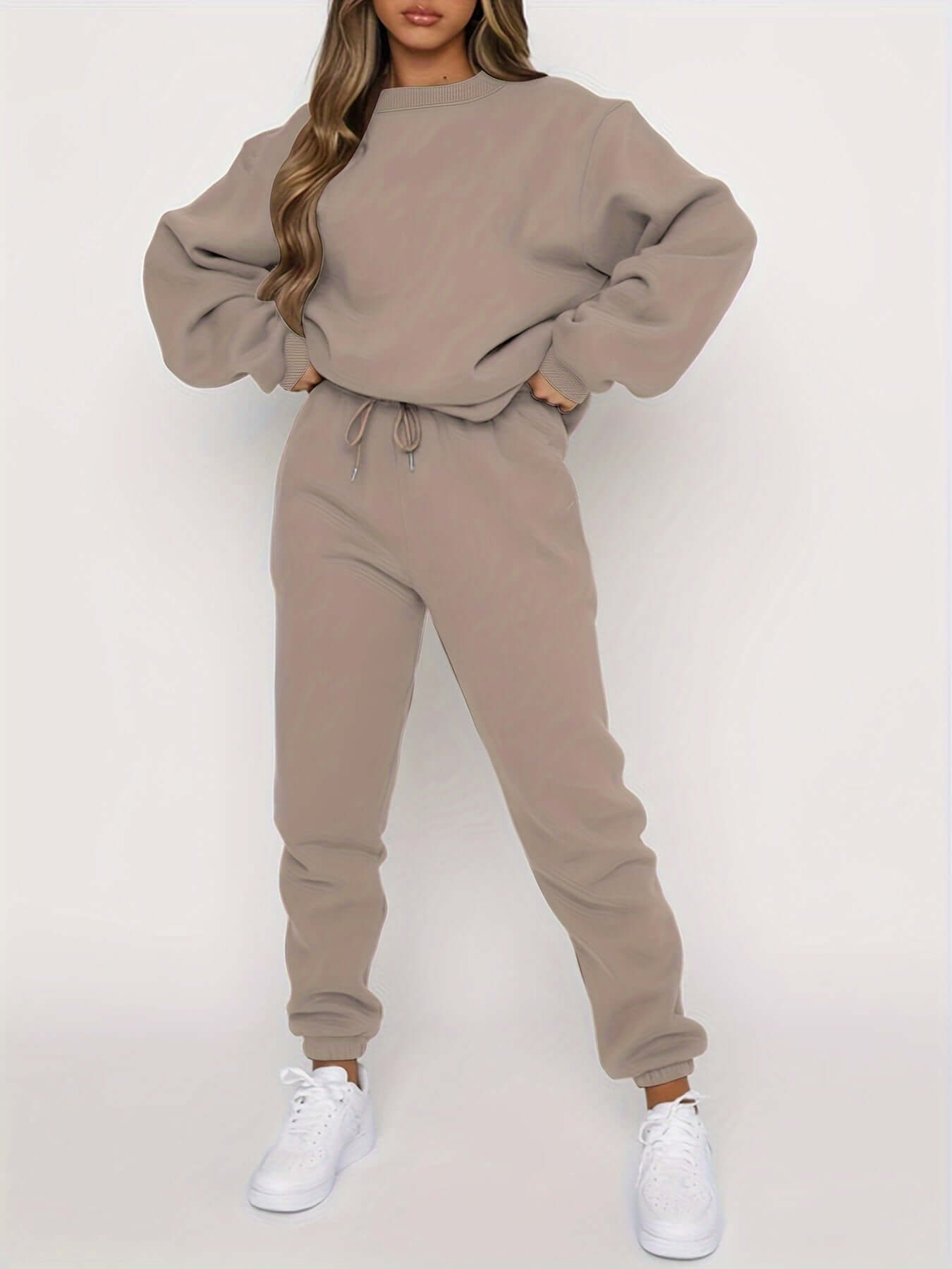 Comfortable Women's Soft Loungewear Tracksuit - Luxivelle