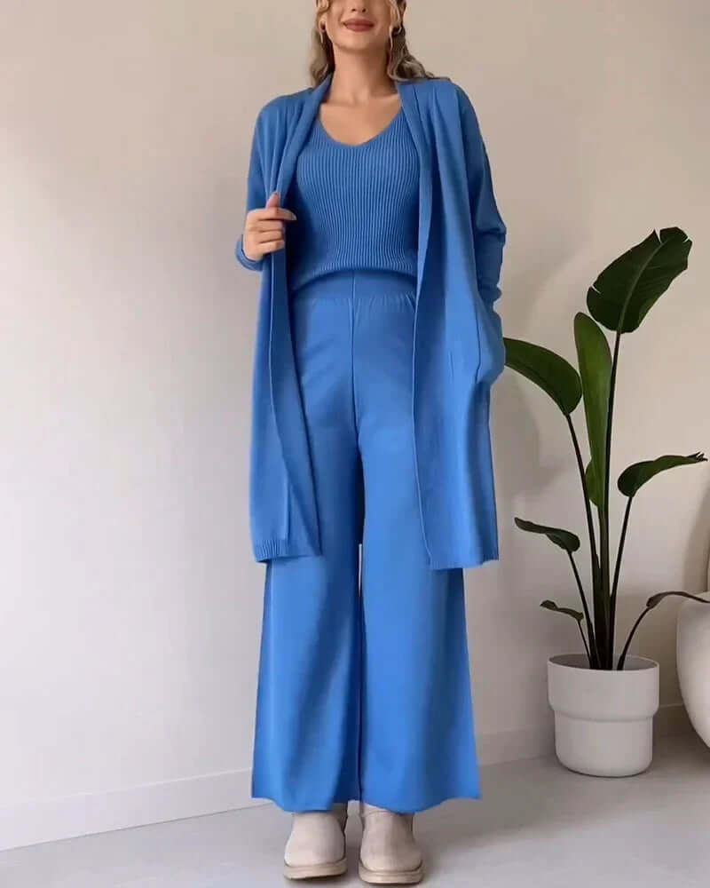 Ladies' Beautiful 3 Piece Clothing Set - Luxivelle