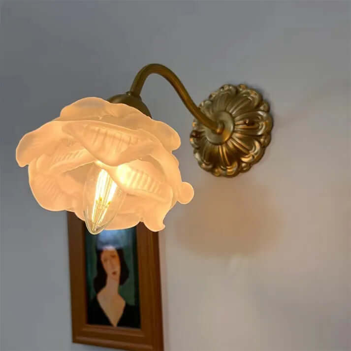 Delicate Floral Glass Table Lamp - Luxivelle