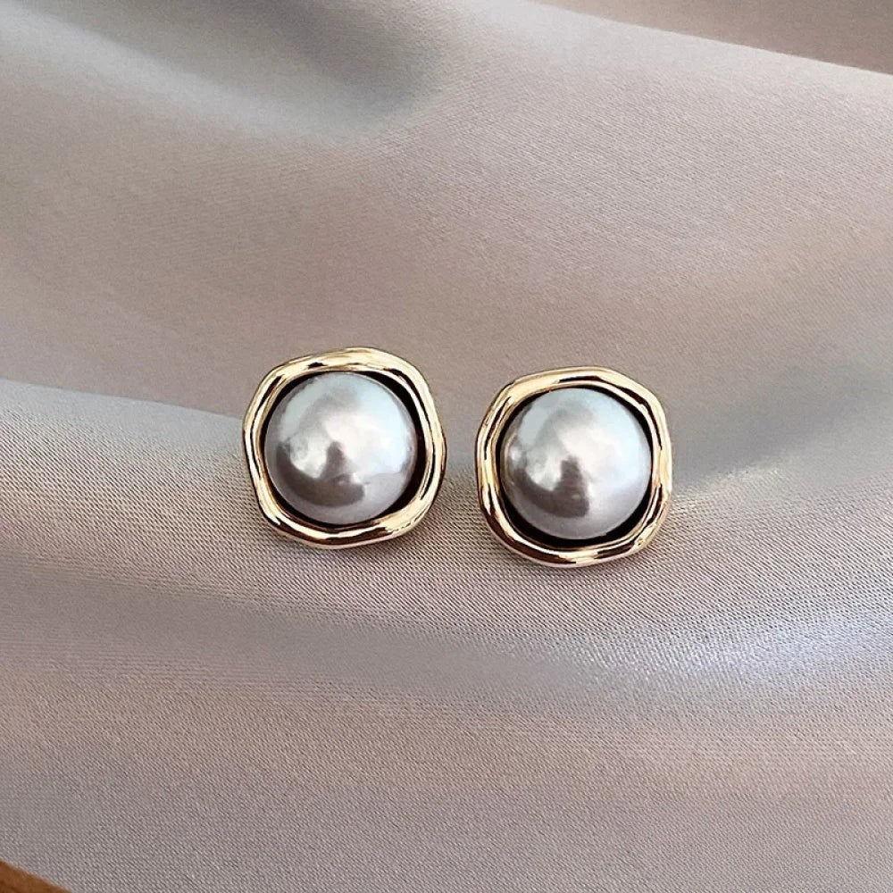 Elegant Dark Pearl Drop Earrings - Luxivelle
