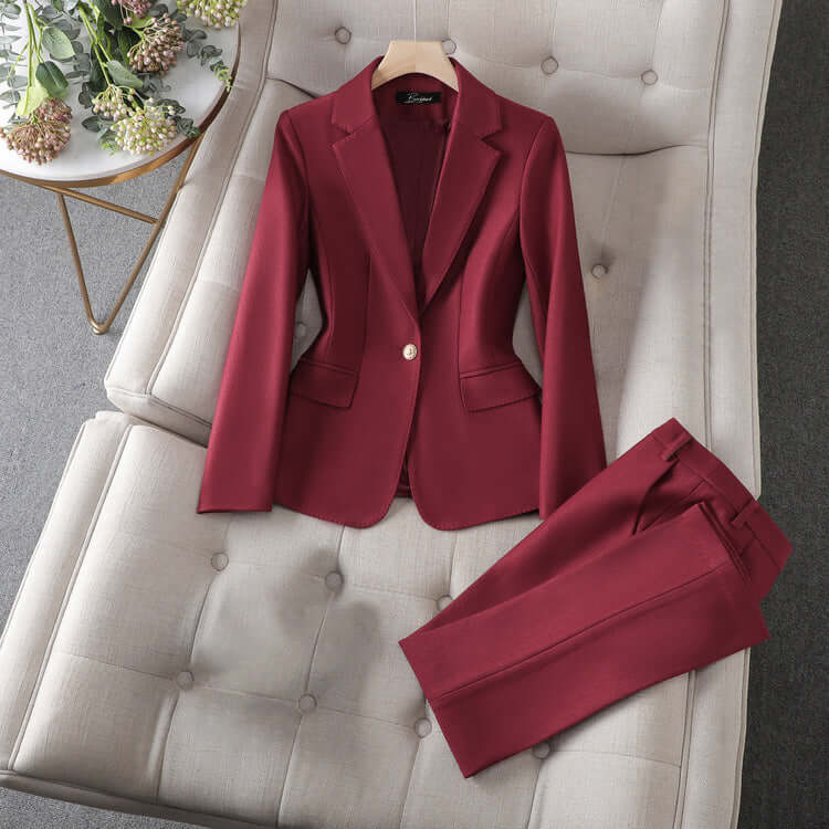 Classic Fit Women's Suit Jacket and Trousers