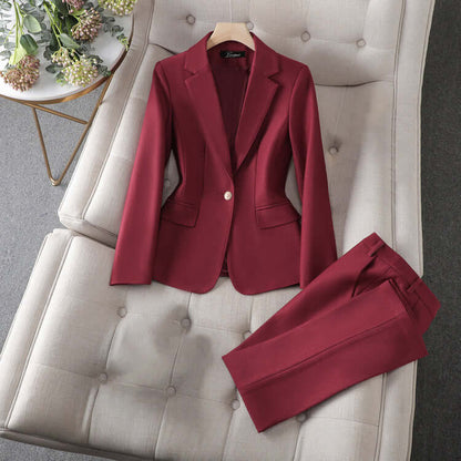 Classic Fit Women's Suit Jacket and Trousers