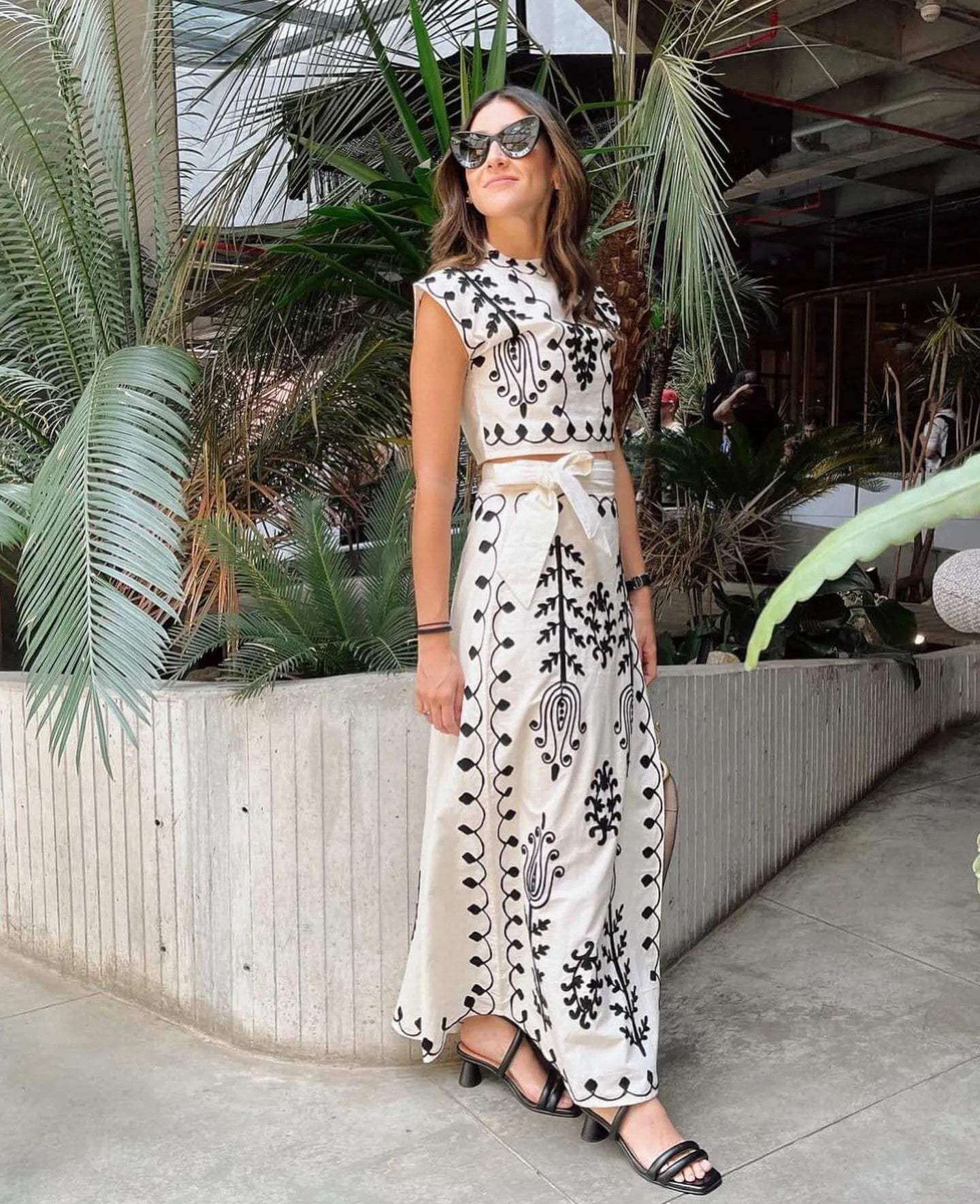 Decorative Short Top & Flowy Mid Skirt Outfit