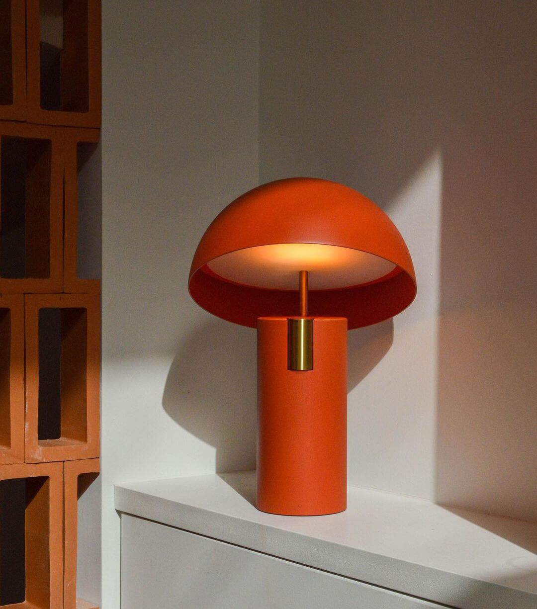 Contemporary Spinning LED Desk Lamp