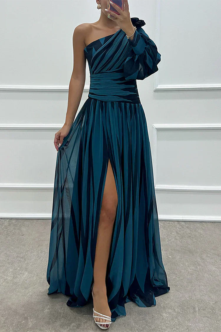 Chic Horizontal Maxi One Shoulder Dress