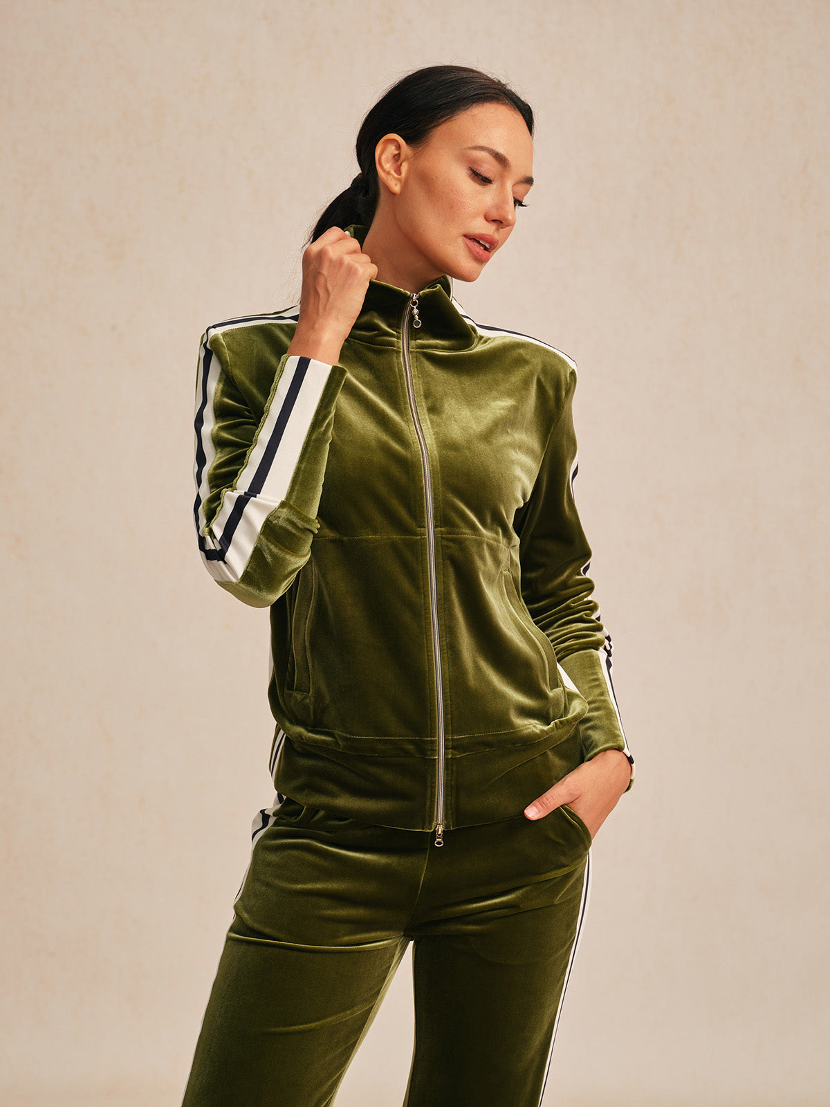 Soft Plush Fleece Zip Up Long Sleeve Jacket
