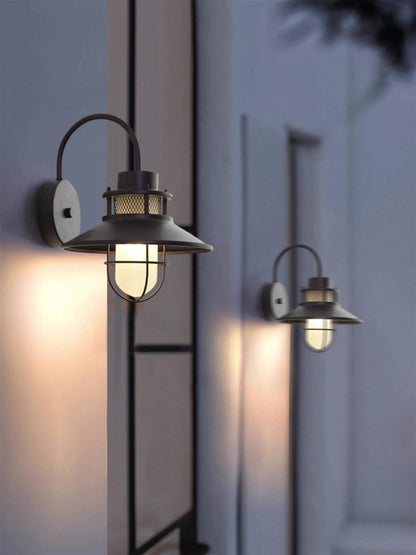 Weatherproof Outdoor Wall Light with Water Resistance