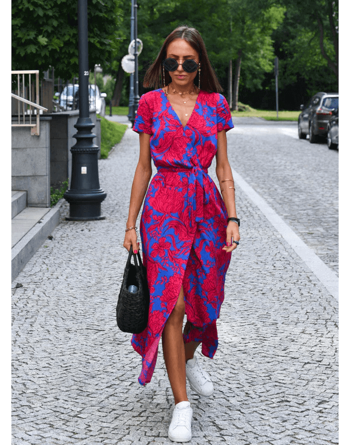 Relaxed Fit V-Neck Maxi Dress
