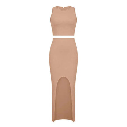 Summer Halter Neck Crop Top and Skirt Outfit
