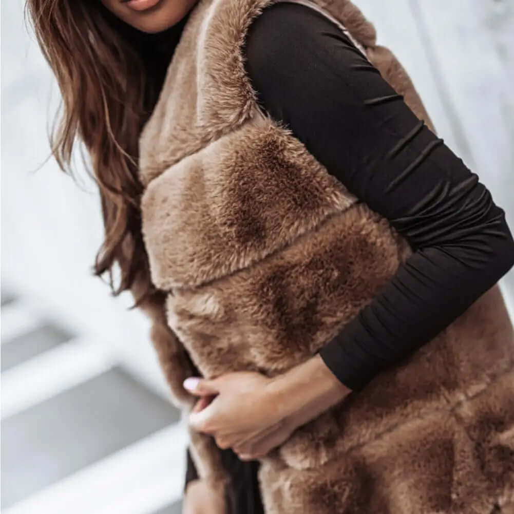 Luxurious Faux Fur Sleeveless Vest for Women