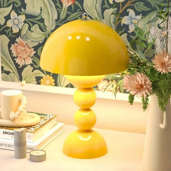 Compact Glass Flower Desk Light Lamp