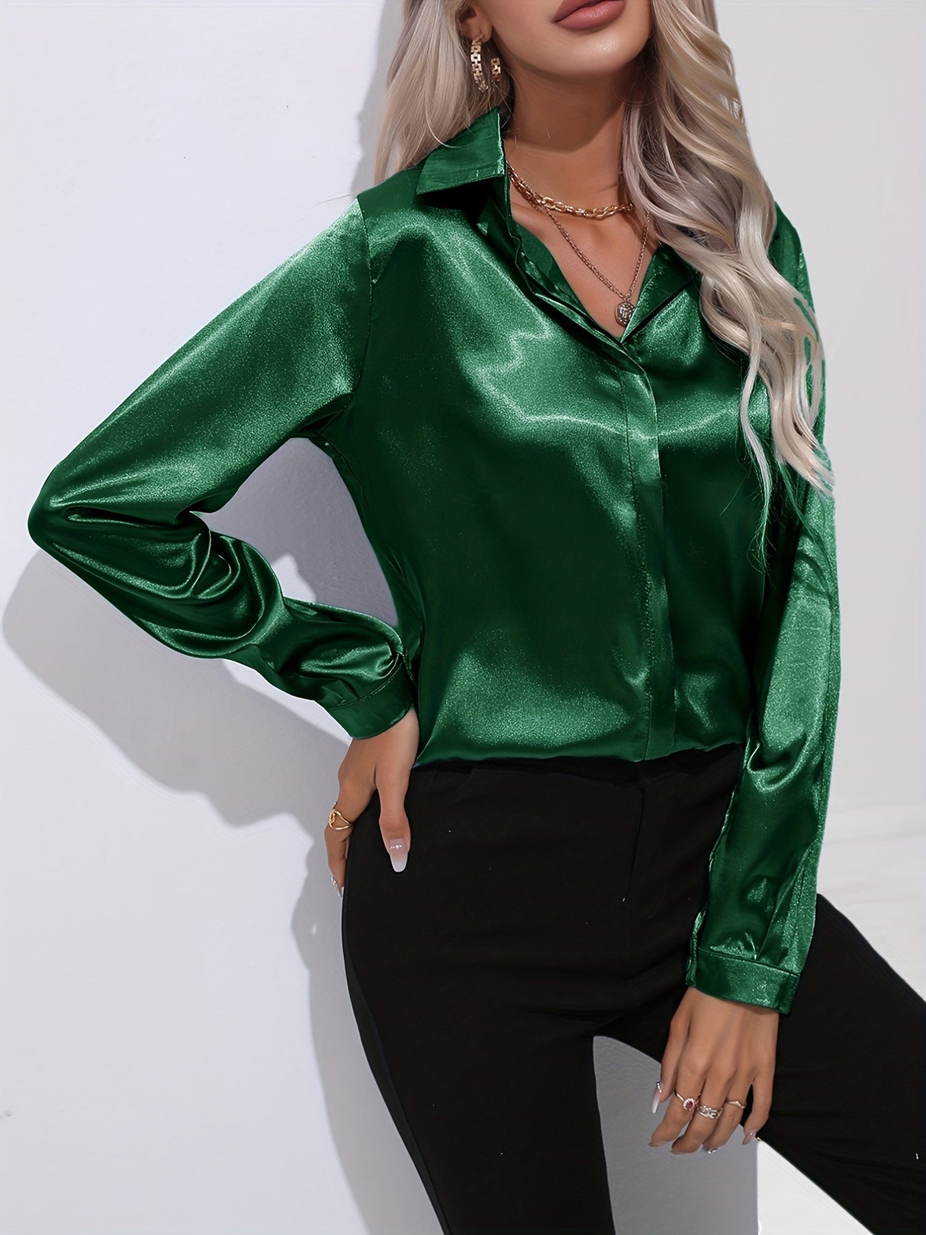Ladies Classic Point Collar Shirt