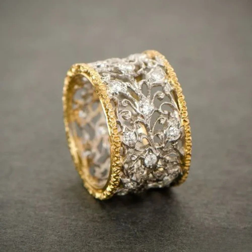Vintage Crystal Leaf Ring - Luxivelle