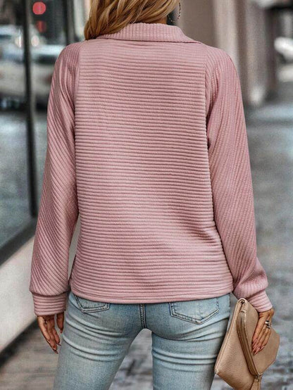 Stylish Women's Crew Neck Sweater