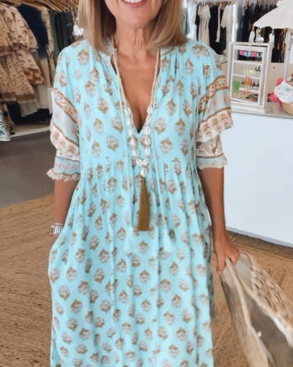 Elegant Floral Scoop Neck Dress