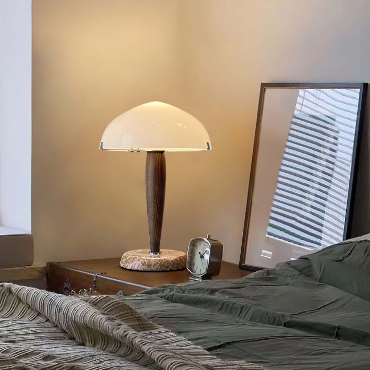 Stylish Wooden Desk Table Lamp